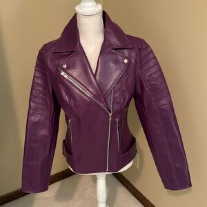 Vegan leather eggplant. European cut.